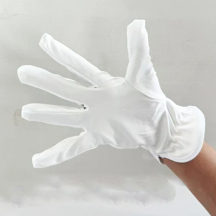dust free gloves